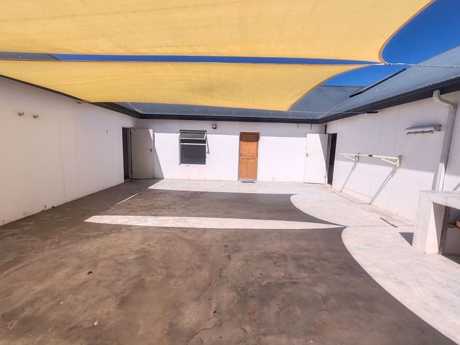 7 Bedroom Property for Sale in Long Acres Country Estate Western Cape